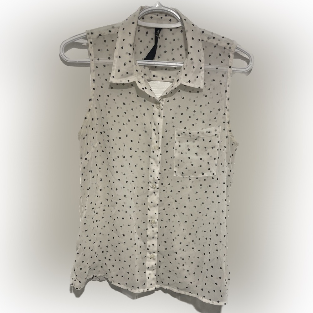 Jessica Simpson - Polka Dot Blouse